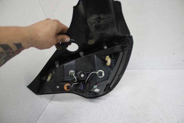 FEU ARRIERE GAUCHE OPEL ADAM - Vue 2